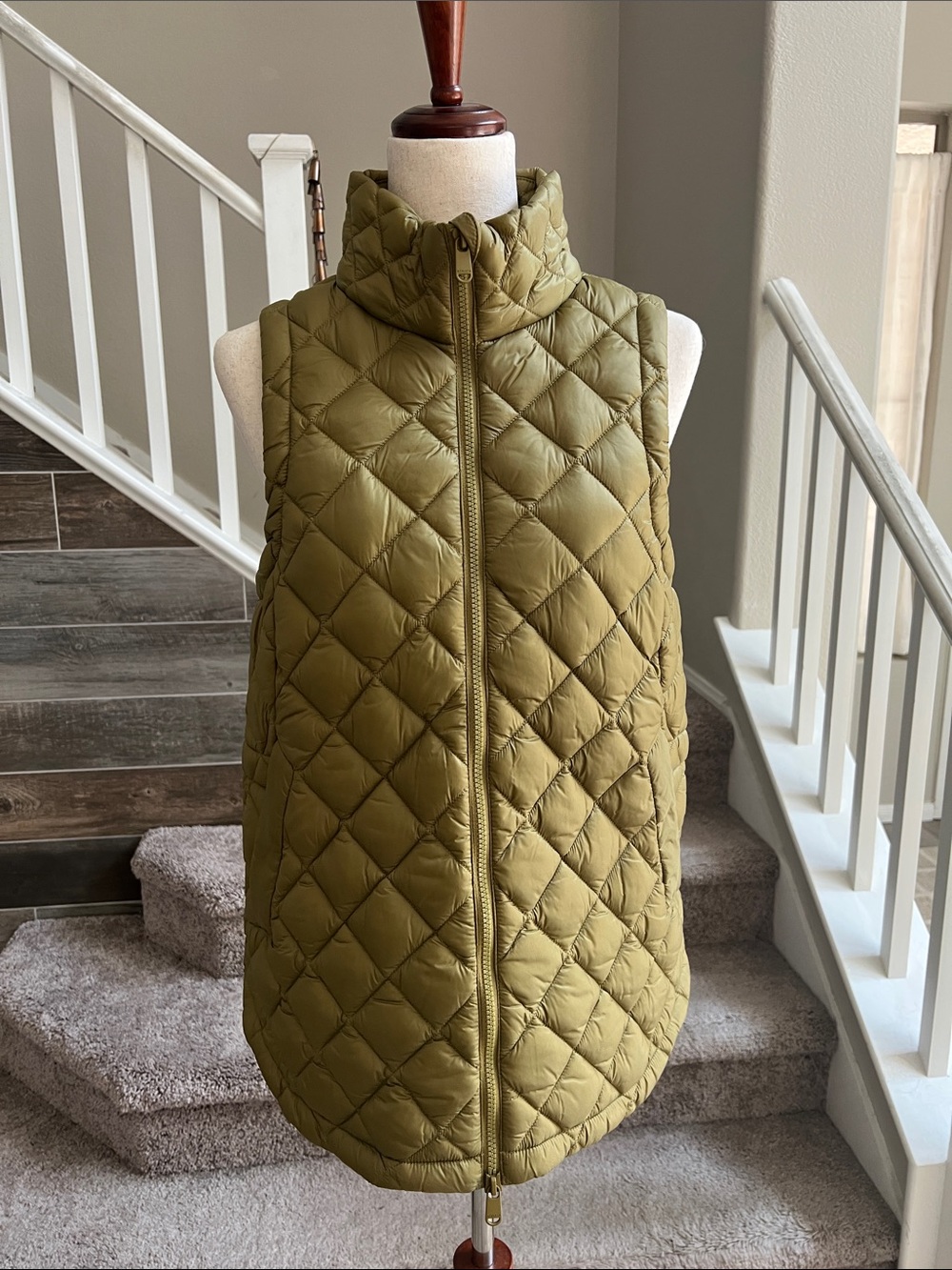 Athleta Olive Quilted High-Collar Puffer Vest